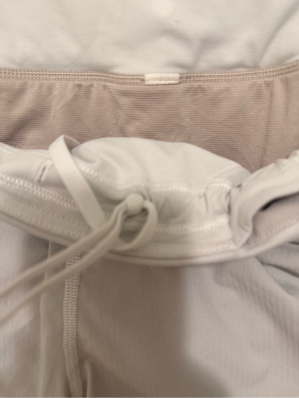lululemon athletica Light Gray speed up Shorts with Wide Waistband 4” - Picture 6 of 6